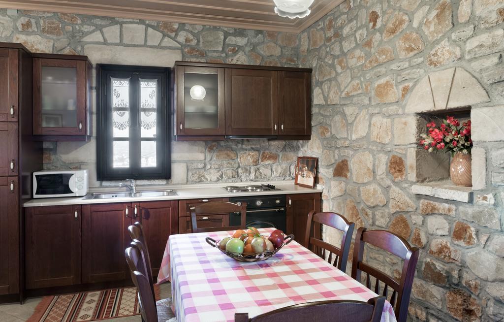 נאפפליו Klymeni Traditional Homes מראה חיצוני תמונה